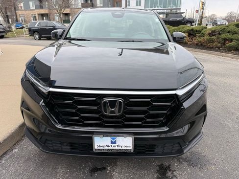 Used 2025 Honda CR-V EX-L image 11