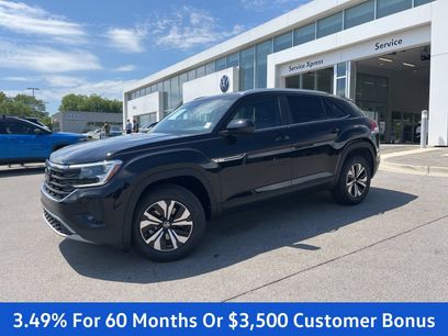 New 2026 Volkswagen Atlas Cross Sport SE