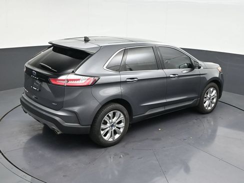 Used 2021 Ford Edge Titanium AWD/4WD image 17