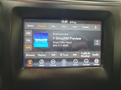 Used 2019 Jeep Cherokee Latitude Plus w/ Comfort/Convenience Group AWD/4WD image 43