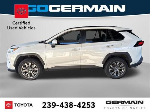 Certified 2022 Toyota RAV4 Limited image 3