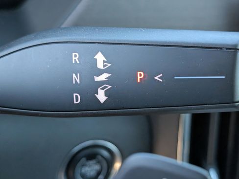 Certified 2024 GMC Acadia Denali image 27