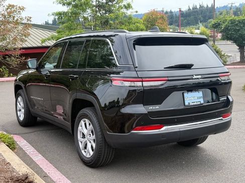 Used 2022 Jeep Grand Cherokee Limited AWD/4WD image 5