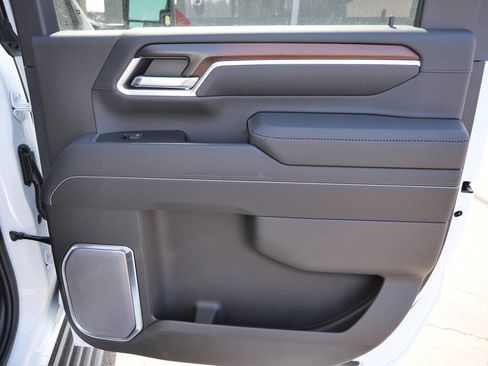 New 2026 GMC Sierra 3500 Denali w/ Denali Reserve Package image 26