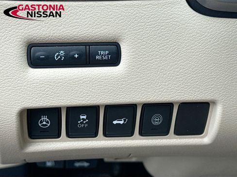 Used 2023 Nissan Murano SL image 13