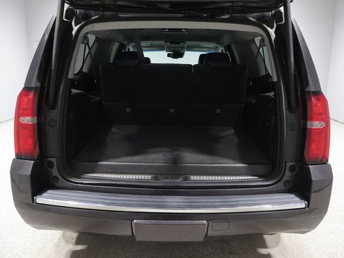 Used 2015 Chevrolet Suburban LTZ AWD/4WD image 22