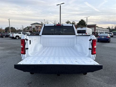 New 2026 RAM 1500 2WD Crew Cab image 27
