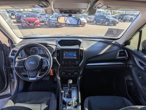 Used 2019 Subaru Forester Premium AWD/4WD image 20