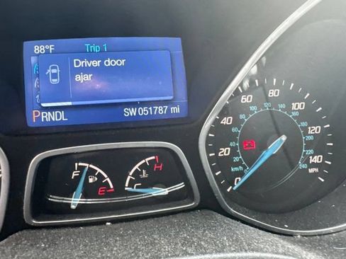 Used 2014 Ford Focus SE FWD image 7