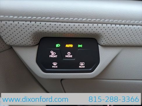 New 2026 Volkswagen Atlas SE image 17