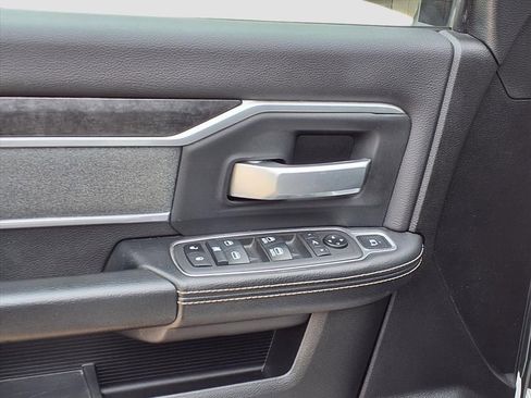 Used 2022 RAM 3500 Big Horn w/ Level B Equipment Group image 16