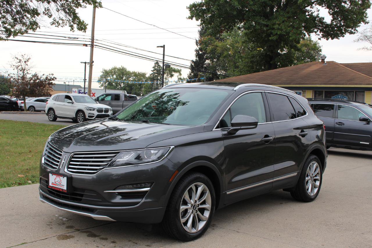 Used 2018 Lincoln MKC Select w/ Lincoln MKC Climate Package AWD/4WD image 4