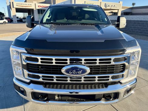 Used 2025 Ford F250 XLT w/ FX4 Off-Road Package image 8