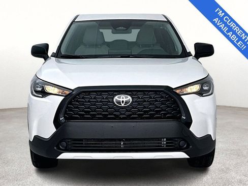 Used 2025 Toyota Corolla Cross L image 5