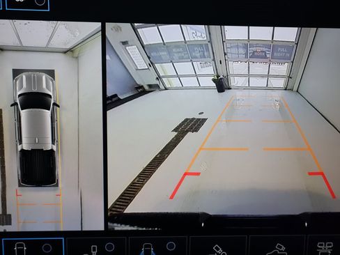 Used 2024 GMC Sierra EV Denali image 22