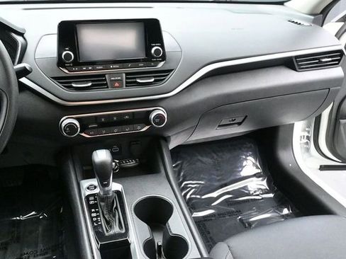 Used 2021 Nissan Altima 2.5 S image 16