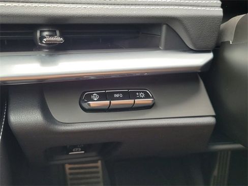 Used 2024 Chevrolet Corvette Stingray Preferred Cpe w/ 2LT image 39