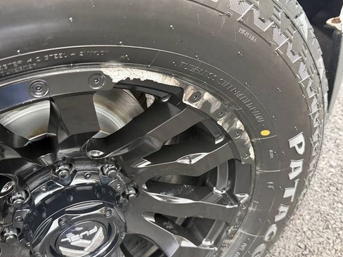 Used 2017 Chevrolet Silverado 3500 High Country w/ Duramax Plus Package AWD/4WD image 72