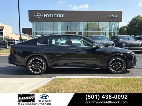 Used 2025 Kia K4 GT-Line FWD image 1