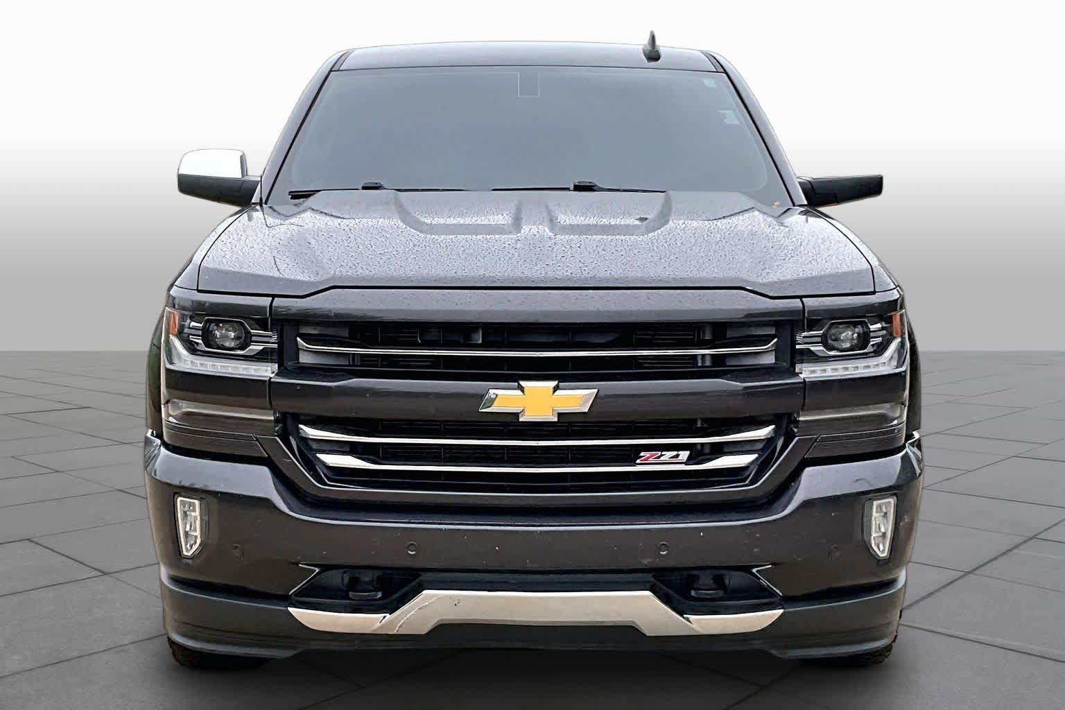 Used 2016 Chevrolet Silverado 1500 LTZ Z71 w/ LTZ Plus Package AWD/4WD image 4
