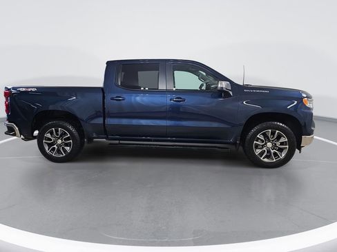 Certified 2023 Chevrolet Silverado 1500 LT image 2