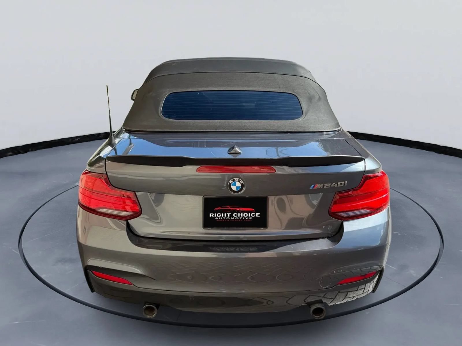 Used 2018 BMW M240i Convertible RWD image 4