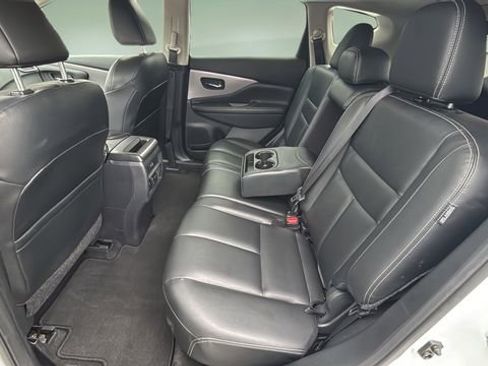 Used 2023 Nissan Murano SV image 19
