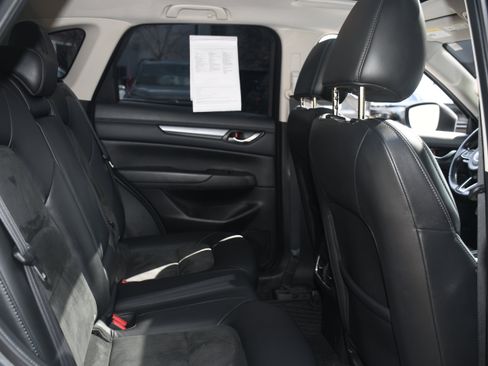 Used 2020 MAZDA CX-5 Touring image 19