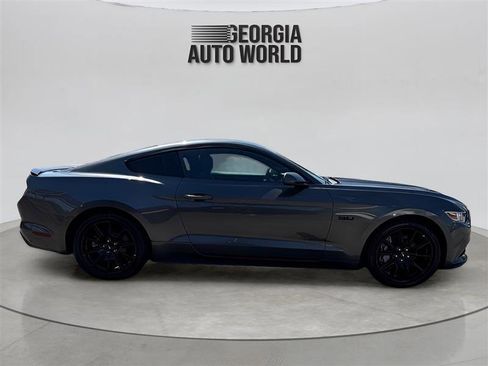Used 2017 Ford Mustang GT w/ Black Accent Package RWD image 13