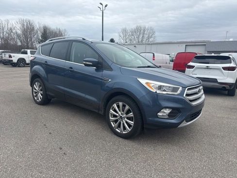 Used 2018 Ford Escape Titanium image 6