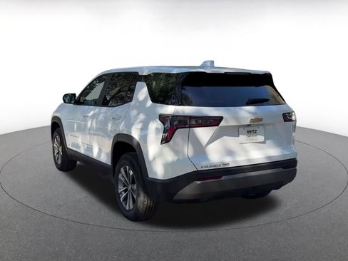 Used 2025 Chevrolet Equinox LT image 11