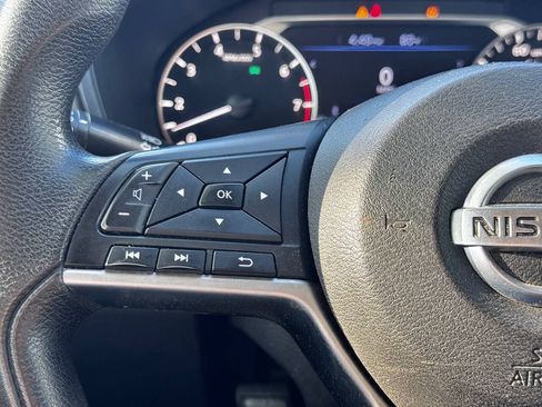 Used 2022 Nissan Altima 2.5 SV FWD image 15