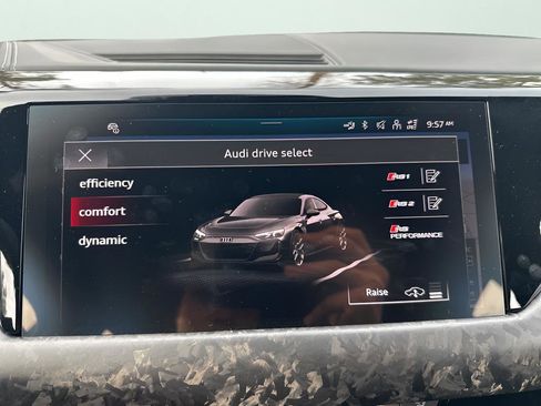 New 2026 Audi RS e-tron GT performance image 45