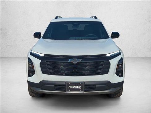 New 2026 Chevrolet Equinox LT w/ Convenience Package II image 6