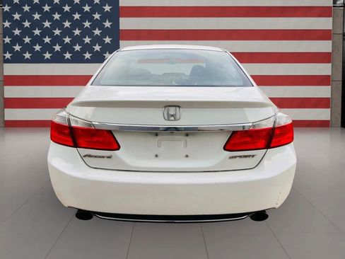 Used 2013 Honda Accord Sport image 8