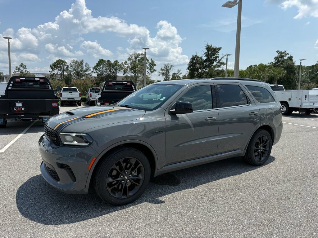 Used 2023 Dodge Durango R/T w/ Hemi Orange Plus Package AWD/4WD image 7