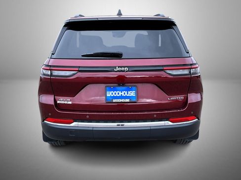 Certified 2022 Jeep Grand Cherokee Limited w/ MOPAR Finishing Package image 6