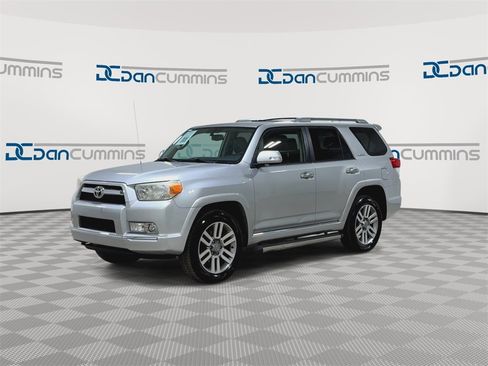 Used 2012 Toyota 4Runner Limited image 4