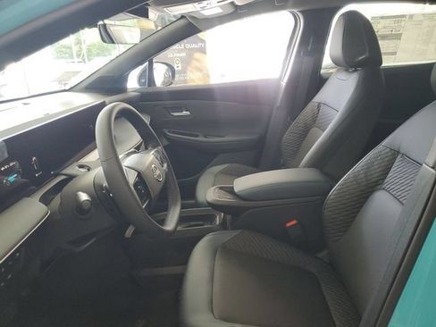 New 2026 Nissan Leaf Platinum+ FWD image 11