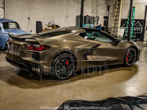 Used 2020 Chevrolet Corvette Stingray Preferred Cpe w/ 2LT Preferred Equipment Group RWD image 10