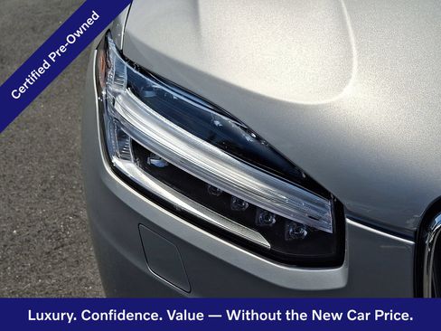 Certified 2023 Volvo XC90 B6 Ultimate w/ Protection Package Premier AWD/4WD image 10