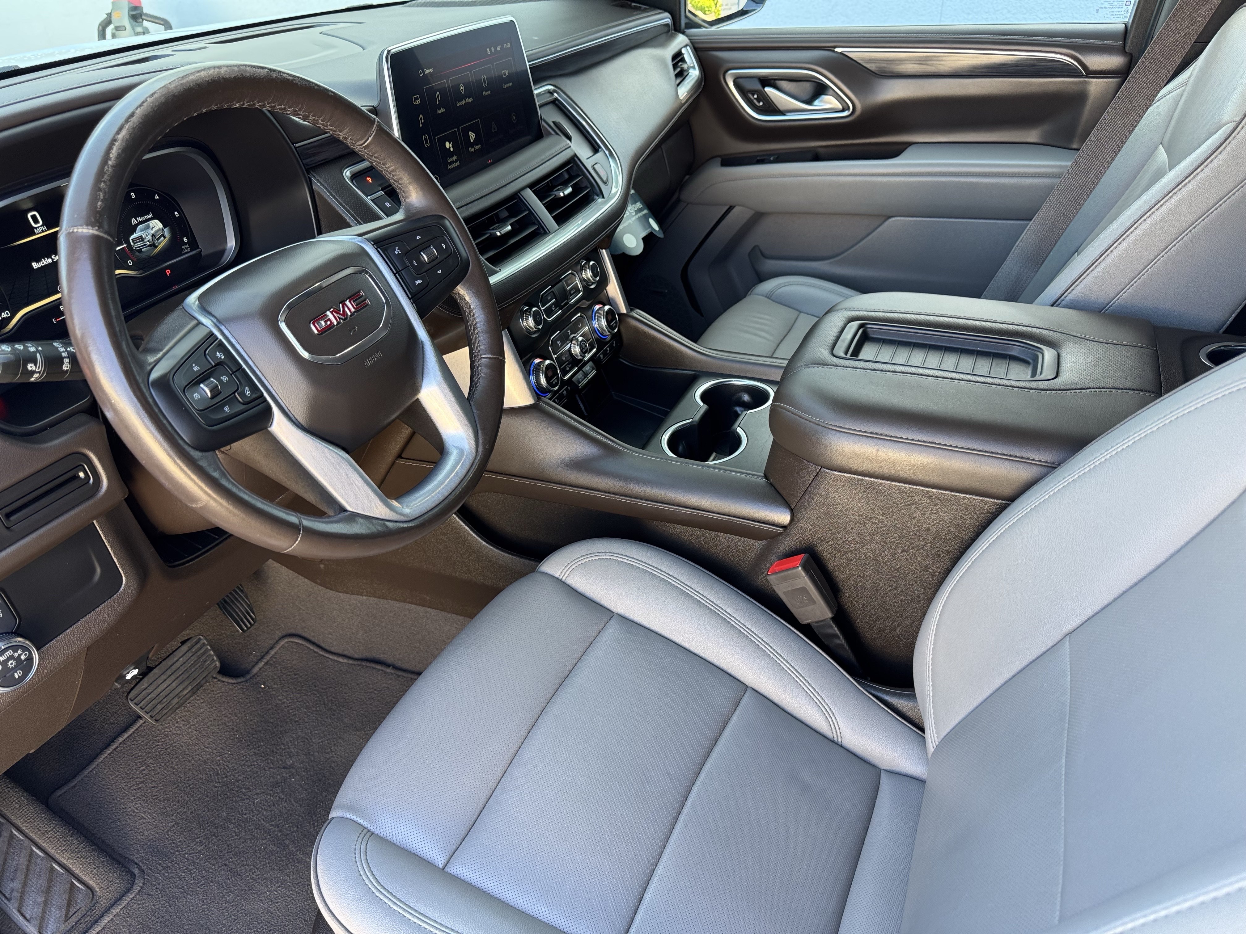 Certified 2022 GMC Yukon SLT w/ SLT Luxury Package RWD image 9