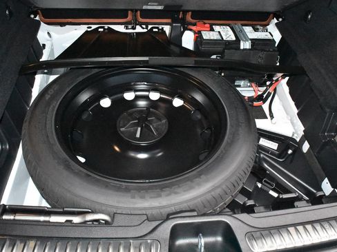 Certified 2026 Mercedes-Benz GLC 300 4MATIC image 30