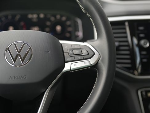 Certified 2023 Volkswagen Atlas SE w/ Panoramic Sunroof Package image 21