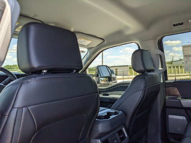 New 2026 Ford F250 Lariat AWD/4WD image 18