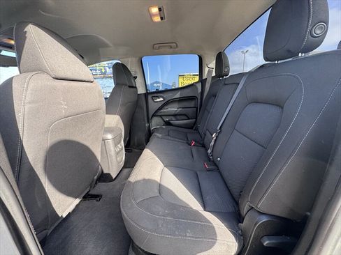 Used 2020 Chevrolet Colorado LT AWD/4WD image 19