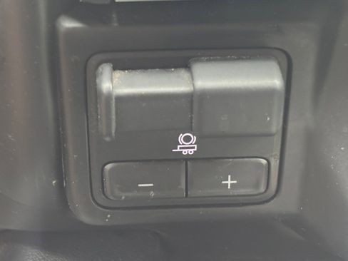 Used 2022 GMC Sierra 1500 Denali w/ Denali Premium Package image 33