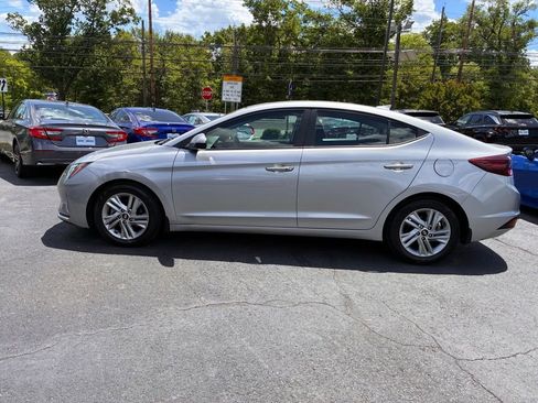 Used 2020 Hyundai Elantra Value Edition w/ Cargo Package (C1) FWD image 4
