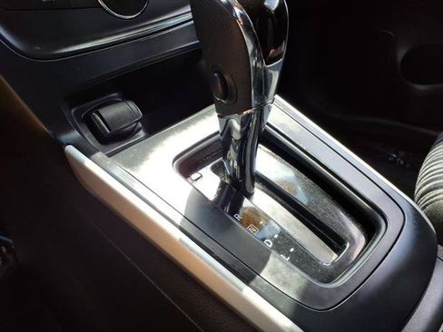 Used 2019 Nissan Sentra SV FWD image 16