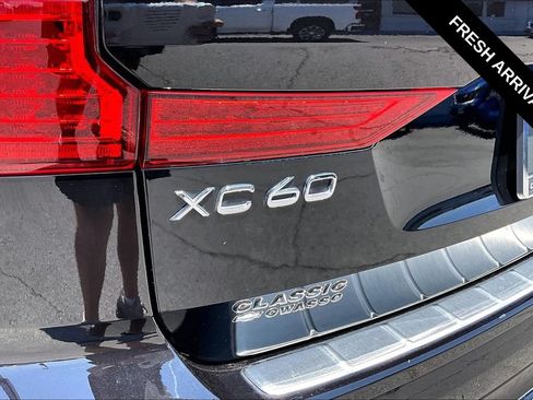 Used 2023 Volvo XC60 B5 Plus w/ Protection Package Premier FWD image 23